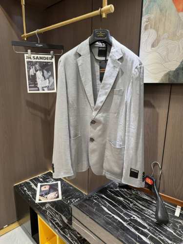 p1400 杰力亚 Zegna 15微米面料是意大利奢侈品牌 Ermenegildo Zegna 生产的一种非常细腻的羊毛面料。"15微米"指的是面料所使用的羊