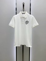 lv 驴家 25Ss新款春夏短袖翻领T恤Polo衫，最高版本客供定制高端朱地面料简单时尚款，螺纹拼色螺纹配色超级好看！全身字母标识经典Logo简单大方的款式！满