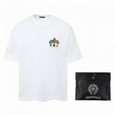 高版本Chrome Hearts 克罗心 迷彩马蹄印花短袖！胸口口袋，面料使用 克高克重全棉双纱面料 区别于市场低克重普通货 ，纹路清晰可见，质感柔软细腻光滑，