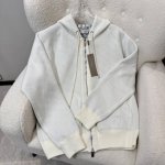 Dior迪奥 爆款现货 原单品质 Dio*｜新品刺绣带帽双面穿开衫 定制Yb羊毛针织材质 密度细针织造 清晰毛感肌理 舒适亲肤 落肩剪裁 双向拉链点缀 袖口衣摆