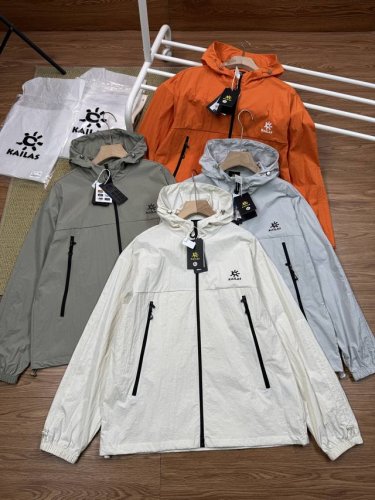 kailas 凯乐石25夏季新品！男士轻量化户外运动徒步爬山Upf20O+防晒衣凉感梭织皮肤衣！男女都能穿！掌柜力荐！线上线下同步！客供梭织高密面料！4D尼龙材