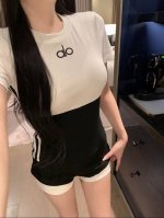 alo字母印花侧边织带拼色圆领短袖上衣 款号 25672705446 颜色 图片色 尺码 均码 80-125斤