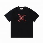 隔天到 Gucci 古驰 龙年限定 双G字母印花 Logo标识精致升级 原版面料 官方同款 短袖T恤 定制 同缸染面料 手感非常舒服 春夏最新版本 颜色: 黑色