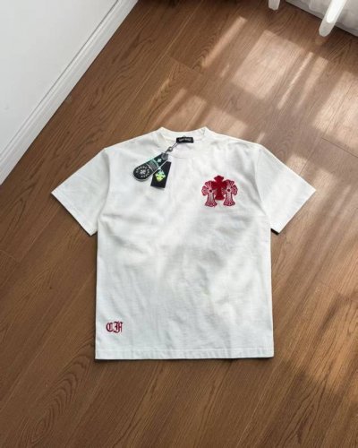 上新！ ，Chromehearts克罗心男女情侣短袖。规格：320克。高克重洗水双纱面料，贴布烧花重工刺绣工艺，纯棉情侣短袖T恤 高克重酵素水洗定织面料，通肩领
