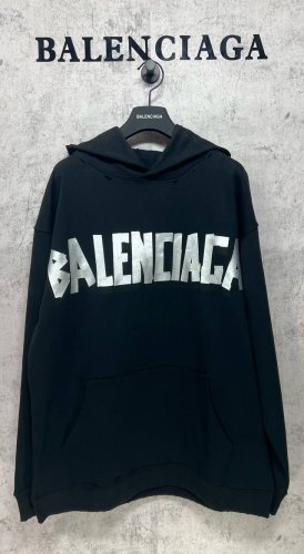 Balenciaga巴黎世家顶级版本1:1官网品质 胶带拉浆印花长袖连帽卫衣帽衫 面料采用巴黎Zp定织定染全棉毛圈大 克重500克 布纹清晰 柔软舒适 螺纹采用