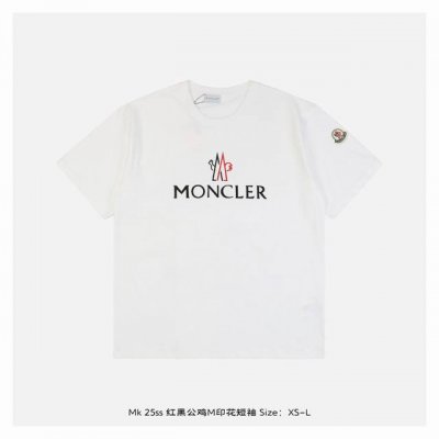 moncler 蒙口 25Ss 红黑公鸡M印花短袖 面料采用230克重精梳棉，定制32支1*1螺纹，成衣两遍水洗处理，面料舒适亲肤无异感，定制定染面料，纺织密度