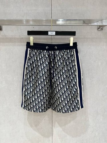 Dior家 顶级版本 5S 春夏新款休闲短裤 定制面料 定制Logo ，舒适度极好，手触感强烈。辨识度极高 定制进口面料 做工精细 ：码数 M-3Xl。