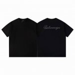 款M113 巴黎世家烫钻 Balenciaga 巴黎世家 24Ss 花字巴黎烫钻字母短袖 采用16支精梳赛络纺平纹布对板环保硫化染色，无尘烧毛加食毛工艺，确保布