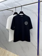 ch*克罗心 2025Fw春夏新品圆领微阔打底外穿T恤，立体Logo刺绣，手感面糯有骨感，柔而有韧性。工艺处理，韧性和抗皱性能得到大幅度提高。剪裁很到位，辨识度