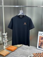 Lp 合身版型 最新最顶级版本刺绣设计短袖，采用进口丝材质 面料细腻舒适柔软透气，亲肤性极佳，胸口经典刺绣Logo工艺精湛，线条流畅，完美搭配，做工极为考究严谨