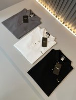 fen 芬*迪2025春夏新款短袖Polo衫！净版百搭不限制年龄，胸前标志Logo图案刺绣工艺设计！无论你是轻熟还是喜欢潮风搭配妥妥的，男生衣橱必备单品款，无论