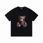 款号:F006 Fendi 芬迪 泰迪熊印花字母百搭短袖T恤男女同款 吊牌 领标 水洗唛 三标齐全 260G双纱纯棉短袖 配套320G纯棉罗纹 精美舒适时尚百搭