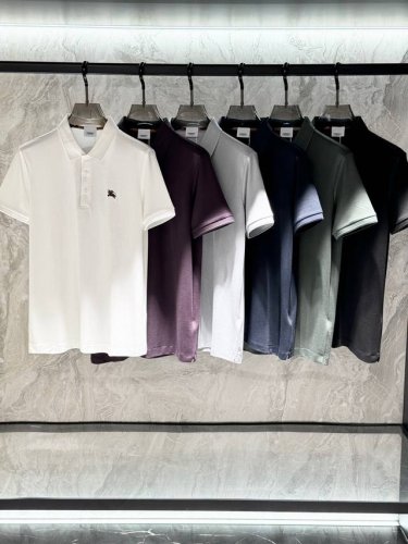burberry 巴宝莉，2025春夏新品，专柜同步有售，简约时尚休闲Polo短袖，原版进口面料，舒适透气，顶级刺绣工艺字母图案装饰Logo，档次极高，独特设计