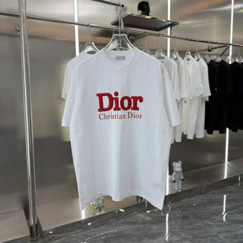 dior迪奥2025Ss新款硅胶字母爆裂痕立体凹凸情侣休闲短袖T恤 最高版本！定制面料290克双纱！硅胶字母爆裂痕立体凹凸工艺设计！ 辅料：开模原版过鉴定领标