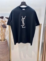 Size：S M L Xl 男女同款197712170081 圣罗兰家 Ysl钻饰字母棉质半袖T恤采用针织棉匠心打造，缀饰Ysl品牌仿钻刺绣，更显迷人巧致。 钻
