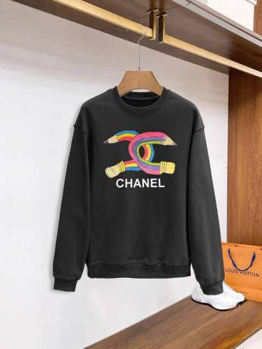 Chanel 官网 新款字母印花双层重工字母图案不管是T桖还是卫衣都是每年的爆款单品 前幅大面积印花采用大康丽数码印花机直喷 成本极高 经过多次的调试打版图案色
