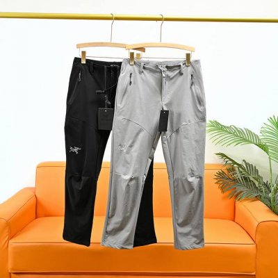 arc'teryx 始祖鸟25Ss夏季新款男士刺绣户外休闲长裤！ 鸟家无敌的一款单品，上身效果真的无敌好看，修长显瘦增高，衣柜必备单品， 腿测鸟家重工田岛刺绣L