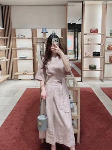 套装 亚麻的美