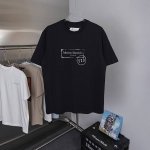 礼盒装款号Y22-1码数Xs-S-M-L Magiera Mm6马吉拉 官网同款 520系列破损字母Logo 印花双纱纯棉短袖 、每对情侣必备单品 - 280G