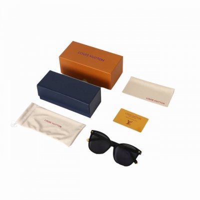 louis Vuitton My Monogram 休闲简约时尚 醋酯纤维 蝶形 太阳眼镜 女款！My Monogram Fame Cat Eye 太阳眼镜-