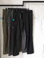 Arc Gamma pant 纯色Logo刺绣舒适直筒腰带工装风弹力休闲裤 流动的雕塑 穿行于文明与荒野的诗意 精密刺绣 把品牌忠诚度炼成生存装备的加密勋章 三