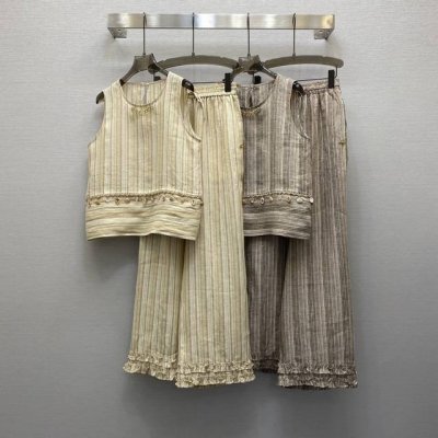 va*25Ss 精致圆领贝壳扣装饰设计背心上衣阔腿裤套装，高级面料，颜色:图片2色，面料：亚麻面料 Smlxl