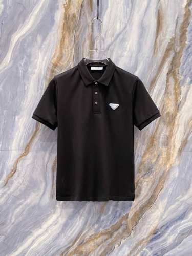 普拉达 新品 三角经典 Polo衫 柜台同步发售 Pd的新秀丽作. 贸易渠道货品,为数稀少！ 2025Ss春夏新品 P家男士商务休闲时尚饰带装饰标识设计翻领短袖
