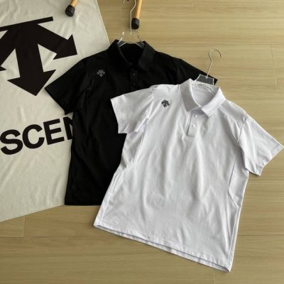 主图 品质推荐Descente 迪桑特 Dualis 系列都市通勤两色男士无痕压胶速干短袖polo衫上衣 采用速干面料，清爽透气，让你在炎炎夏日中保持舒适。高级