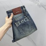 Ch*克罗心 高端定制、2025早春最新款牛仔裤 柜台同步发售 原版定制复刻 客供五金辅料 原单品质 进口牛仔面料重工洗水 精品皮牌 做工走线精细 上身绝佳！优