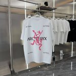 p110 Arc’Teryx 鸟牌2025春夏新款 超级耐看有型 业内首发，打造高端都市休闲运动风格，上身可以承载一切的风格搭配，男女同款 S M L Xl X