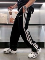 品名 Celine赛琳23Ss 新款侧边拼接拉条印花字母休闲宽松抽绳裤 版型 宽松 颜色 黑色 尺码 M -L-Xl m 裤长99腰围74臀围104 l 裤长1