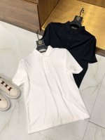 超舒适的牛奶丝登场了哦！甄选优质丝滑细腻面料立体空压Logo干练小翻领短袖polo衫夏日救星！被追问无数次的牛奶丝polo衫 兄弟们，告别夏日黏腻，这件牛奶丝p