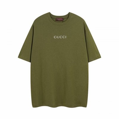 全年有货不下架 #Gucci古驰#2025早春系列 简约印花图案 官方原版,定制32支双纱纯棉面料 克重260G 手感松软细腻又比一般棉布料扎实 舒适透气不易变
