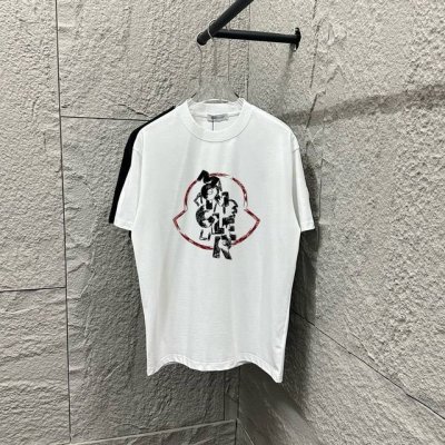 moncle* 蒙口*2025春夏新款 经典黑白字母印花图案 定制双纱平纹纯棉面料 短袖T恤 男女同款 尺码： S 90-130斤 M 120-150斤 L 1