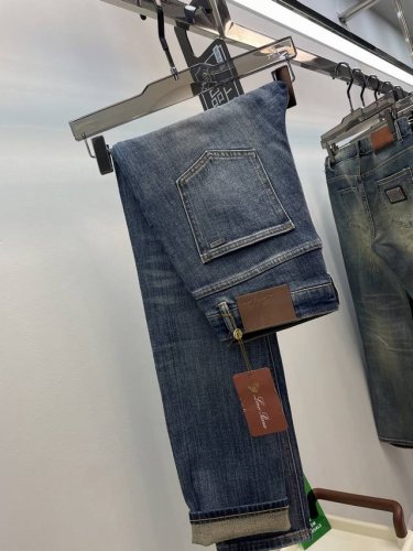 lp.诺悠翩雅 Loro Piana 5回货补单款 爆品牛仔裤 奢华感25 Ss官网专柜新品热销 原版复刻皮牌 柔软亲肤牛仔面料 重磅强烈推荐 工艺+洗水外贸品