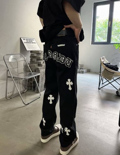 chroe Hets Ch克罗心贴皮水洗蓝牛仔裤 天花板级牛仔裤 专柜一条难求 关于藏银这是一个绝顶奢华的时尚品牌也可以被称之为高街的贵族 一直都是一些潮人或者