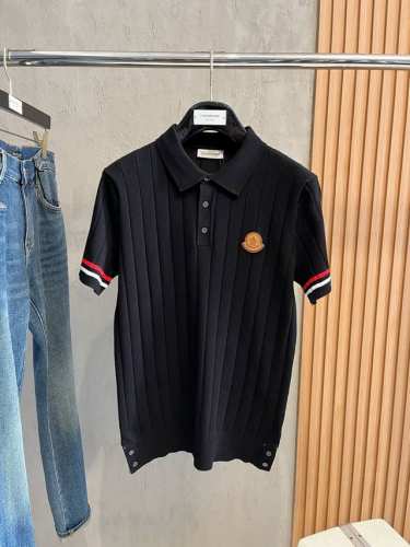 蒙口 2025新款休闲针织短袖翻领polo ，都市时尚简单休闲版型，原汁原味的代工厂p定制渠道，让你过目不忘的基础款，不挑年龄身材，上身轻松驾驭，一款简洁百搭显