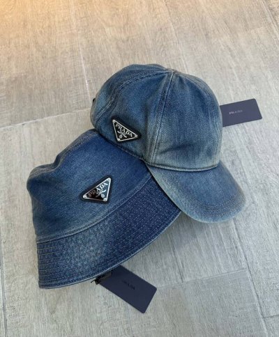 独家！新品 Pra&Da三角标丹宁牛仔渔夫 棒球帽！非常非常推荐哦！渐变的牛仔水洗工艺～男女同款 每人都值得拥有 p230