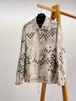 louisvuitton 路易威登 2025Ss早春新品 棋盘格限定款轻薄款休闲外套，经典棋盘格印花，春夏季个性套装，时尚都市百搭款，必备神器，超薄超柔材质面料