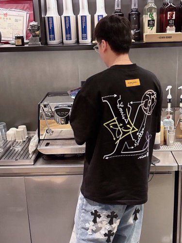 高端 Louis Vuitton 路易威登 25Ss 彩色字母刺绣短袖T恤 黑 重磅克重260G纯棉双纱面料 螺纹定织定染通肩拉条工艺增加衣物清洗寿命 触感舒适