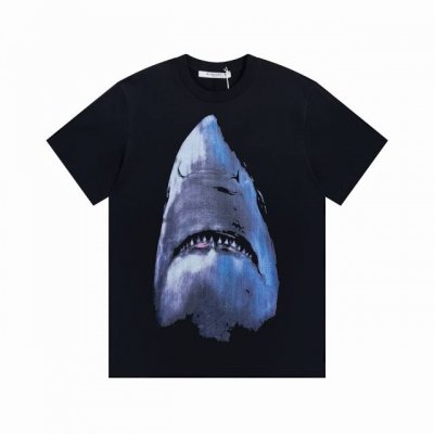 特价 Givenchy 纪梵希 经典老款鲨鱼印花短袖 定织定染原版面料，原版水洗磨毛工艺处理，领口，下摆，袖口全部手工针车，工艺不高但耗费人工，鲨鱼印花是白墨工