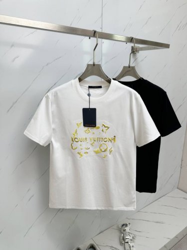 25Ss夏季新款系列 -L*Ouis男士圆领短袖T恤 克重280 高端潮牌 独特的设计风格 永远的经典男女同款 随意穿搭 上身巨好看 随便一搭都可以炸街 精美3