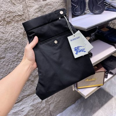 Burberry巴宝莉 休闲裤 西裤2025Ss春夏新款 高级定制裤子专用面料 定制原版五金 重工工艺打造 车工走线精细 定制面料 柔软舒适 质感显著 辅料精美