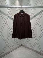 Kiton 25Ss新款休闲纯色胸口饰有贴袋长袖衬衫！ 码数：S.M.L.Xl.Xxl.