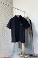 M135 Mo蒙口 2025最新款短袖T恤 帅气时尚 胸前刺绣装饰图案Logo 简约百搭款 面料棉 不仅挺括 保持潮流的廓形 又穿着舒适 纱织更细腻 尺码 M-