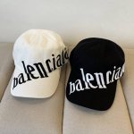 Balenciaga巴黎世家新款Logo棒球帽，很酷的色系，男女佩戴都有不同Style，第一批抢先出货！巴黎粉必入款！ Balenciaga 巴黎世家 棒球帽我