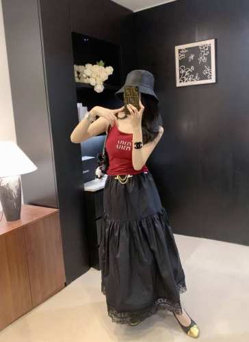 半裙 背心 #新款Celin*度假风花边半身裙～独家设计款，定制高品质五金装饰，模特上身均为大货实拍，一套都，Sml