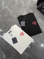 驴牌 25Ss夏季经典丝光棉T恤. 撞色图形高级3D绣花.立体感满满 采用定制190G丝光棉面料 上身后的轻盈感很强 丝滑亲肤柔软的质地具备出色的透气性....