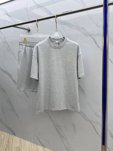 burberry*巴宝莉 2025春夏最新款套装，男女款 贸易公司渠道稀出，同步官网发售！基本每一季都会有它的背影所在，期待着所有潮男潮女们的演绎！此款选用客供