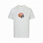 stussy 斯图西 23Ss 瓢虫字母印花短袖 面料采用230克重精梳棉，定制32支1*1螺纹，成衣两遍水洗处理，面料舒适亲肤无异感，定制定染面料， 纺织密度